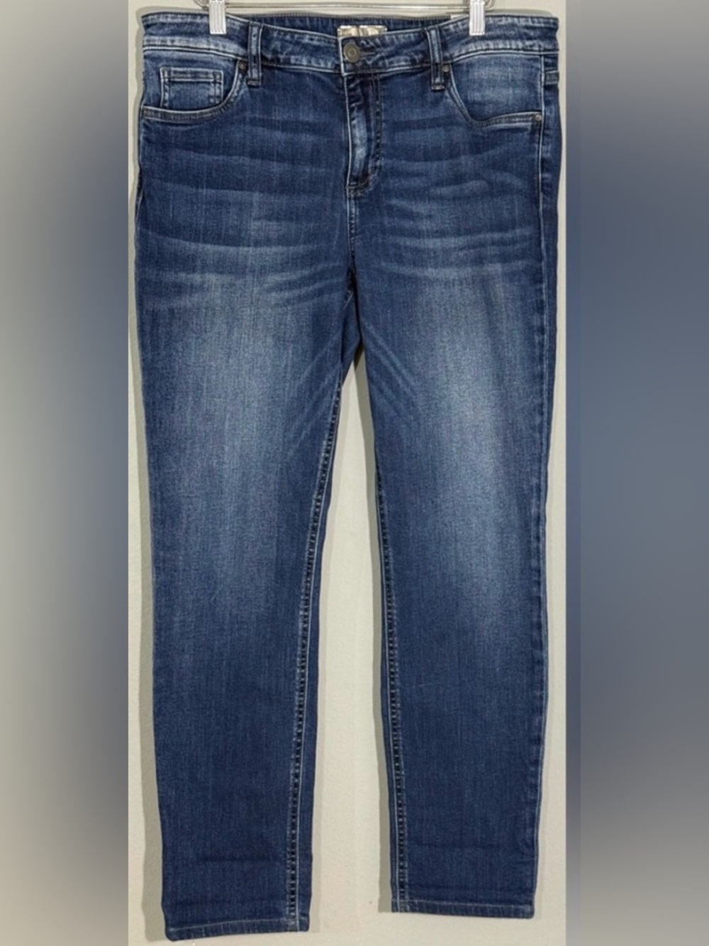KUT From The Kloth Catherine Slouchy Jeans Womens Sz10 NWT Denim